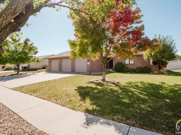 4409 SW Colly Creek Dr, Topeka, KS 66610