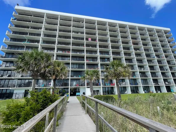 1615 Lake Park Boulevard S Unit 106, Carolina Beach, NC 28428
