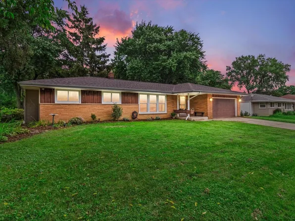 6420 Mansfield DRIVE, Greendale, WI 53129