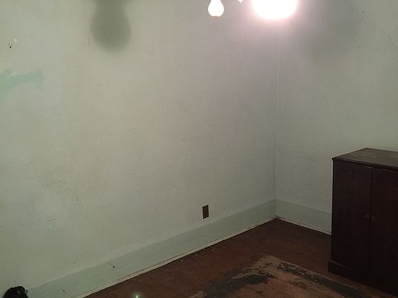 Family Room or 4th Bedroom