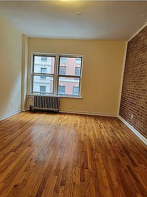 1st image of 339 W 85th St APT 21