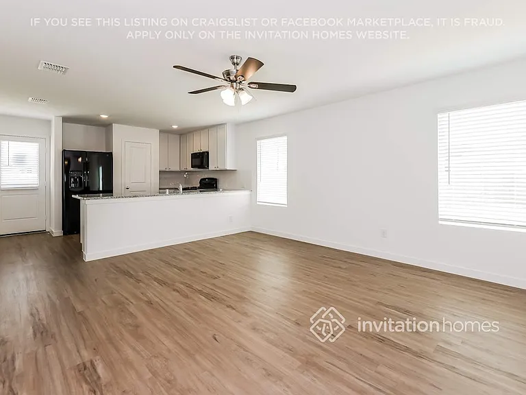 4900 Old Ember Ln — Photo 5