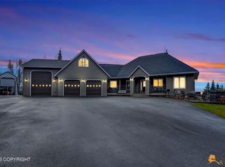5120 Bainbridge Cir, Anchorage, AK 99516