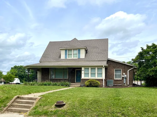 232 N Church St, Morgantown, IN 46160