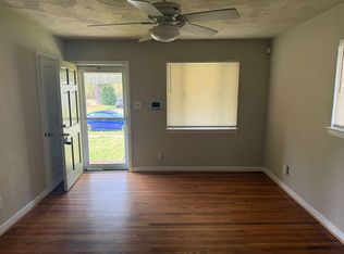 5404 Douglas St, Norfolk, VA 23509