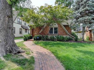 425 E 69th Ter, Kansas City, MO 64131