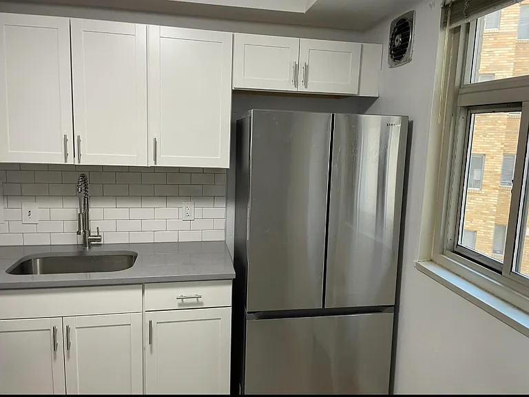 2401 H St NW #411 — Photo 3