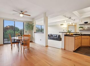 820 Emerald St APT 409, Saint Paul, MN 55114