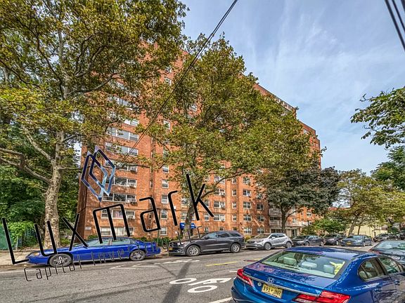 2nd image of 3125 Tibbett Ave APT 10F