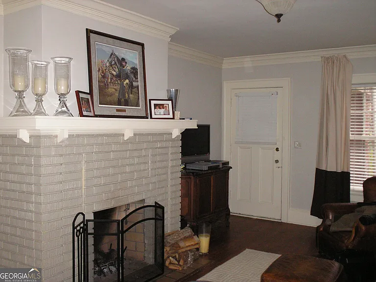 1098 Los Angeles Ave NE #LOWER — Photo 5
