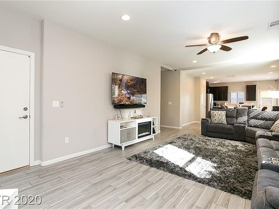 5th image of 11824 Toto Ct