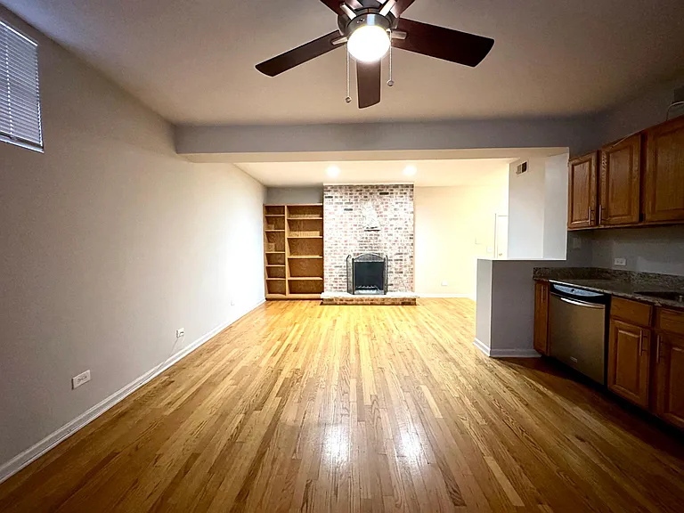 617 W Drummond Pl #GBE — Photo 5