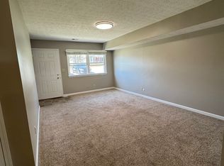 401 S Kentucky St #4, Danville, IN 46122