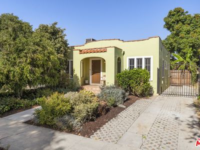3010 11th Ave, Los Angeles, CA, 90018