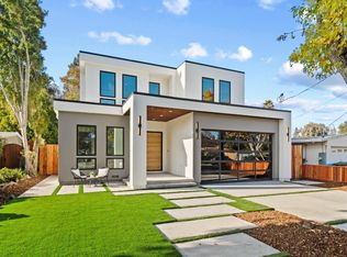 700 Farley St, Mountain View, CA 94043