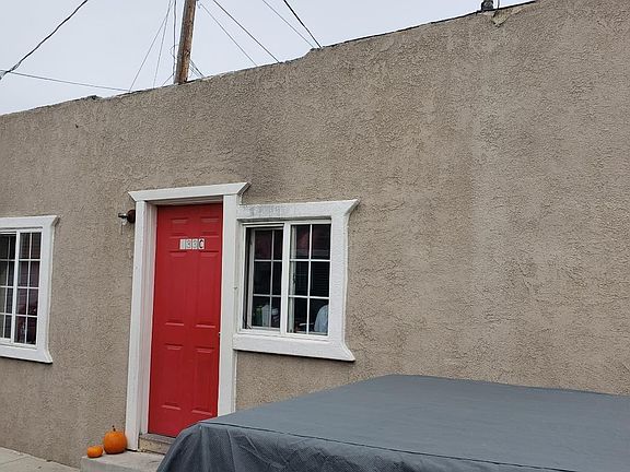 5th image of 233 Elm St