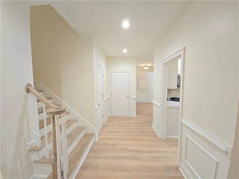 12592 Waterside Dr — Photo 11