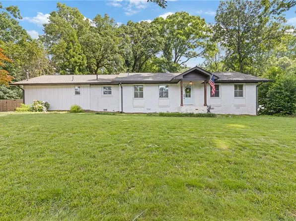 2165 Lower Roswell Rd, Marietta, GA 30068