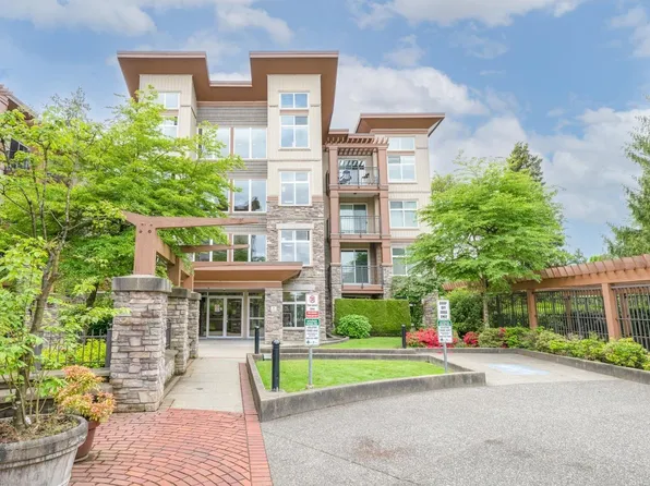 10237 133rd St #207, Surrey, BC V3T 0C6