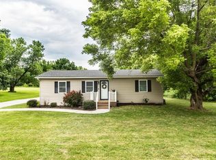 18011 E Truman Rd, Independence, MO 64057