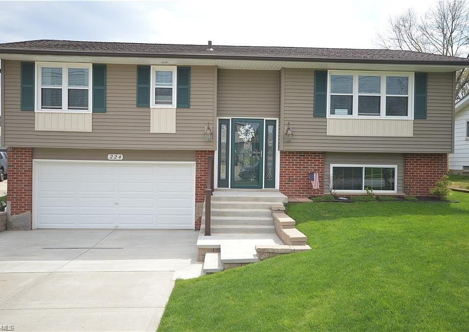 1st image of 224 Washington Dr