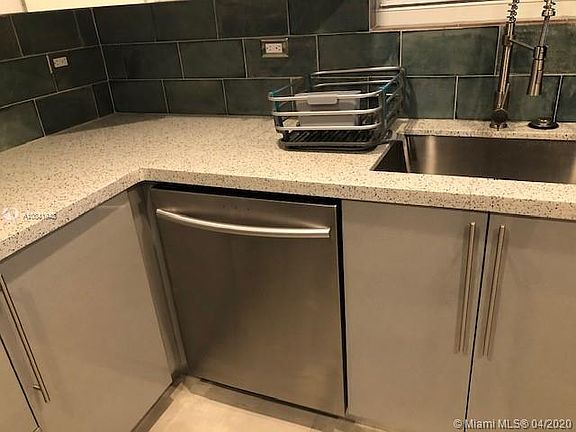 5th image of 465 NE 131st St #2