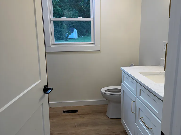 7338 Bonny Kate Dr — Photo 13