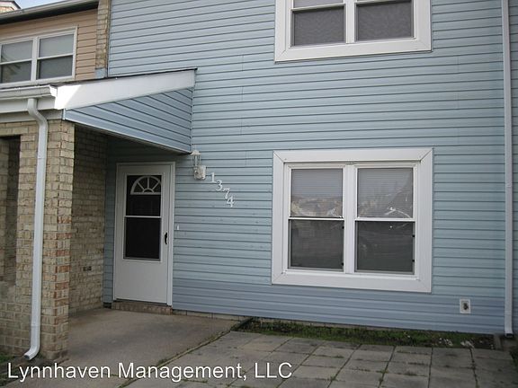 2nd image of 1374 Sierra Dr