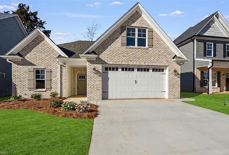 1st image of 1914 Wild Rosewood Way