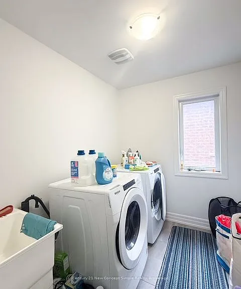 64 Frank Kelly Dr — Photo 13