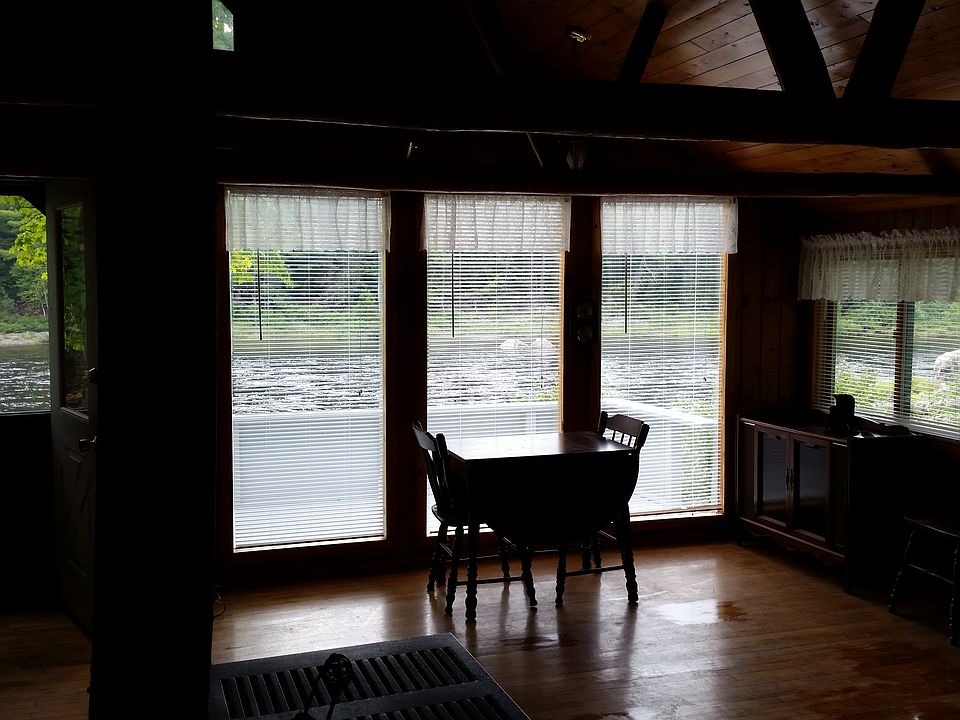 2nd image of 1410 Grindstone Rd