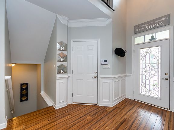 5th image of 7429 Mountainridge Dr