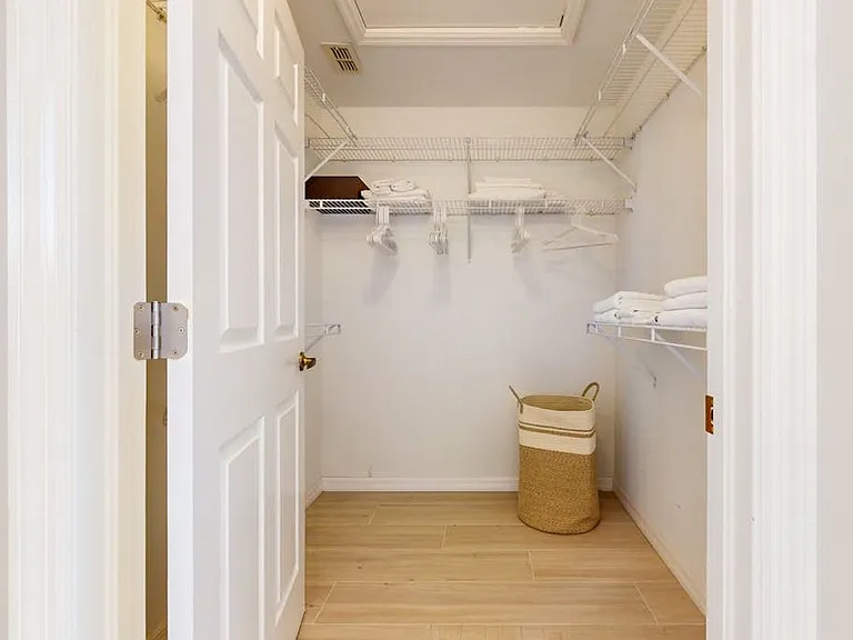 350 Robin Hood Cir #202 — Photo 14