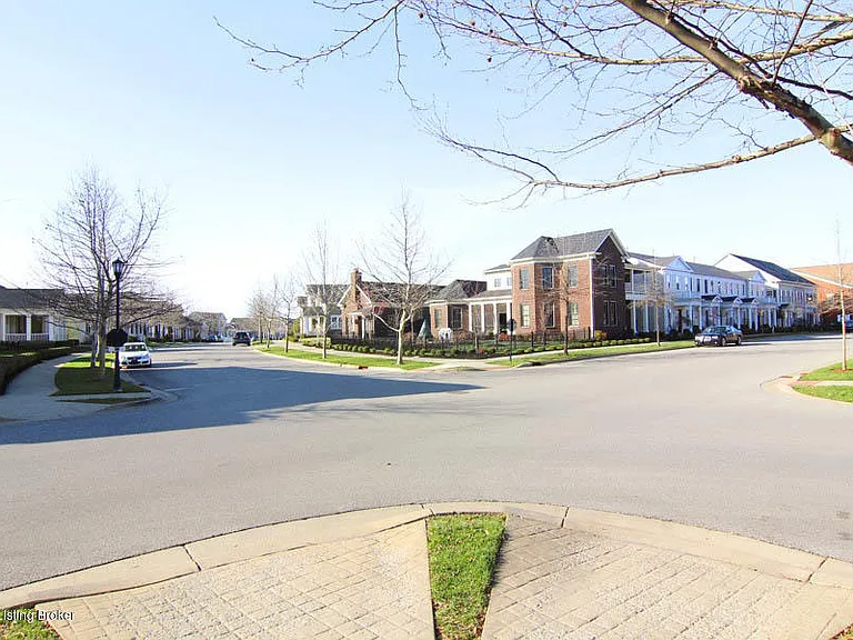 9317 Norton Commons Blvd — Photo 43