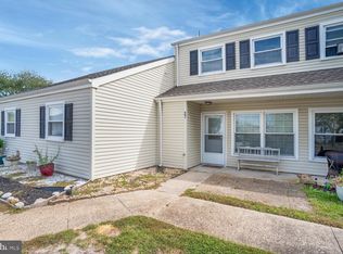 27 Mediterranean Ct, Barnegat, NJ 08005