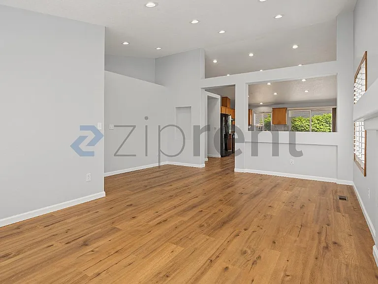 13086 SW Tearose Way — Photo 9