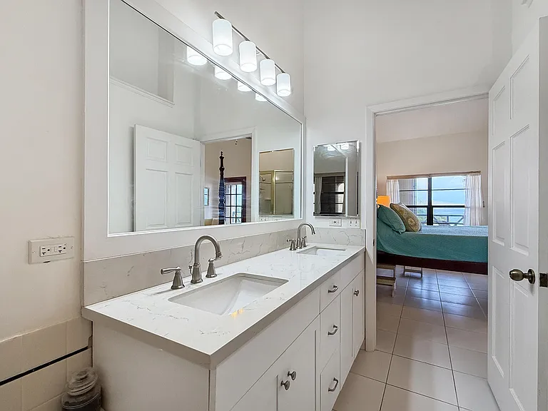 522 Coakley Bay Est #EB — Photo 26