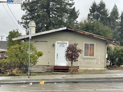 2658 D St, Hayward, CA, 94541