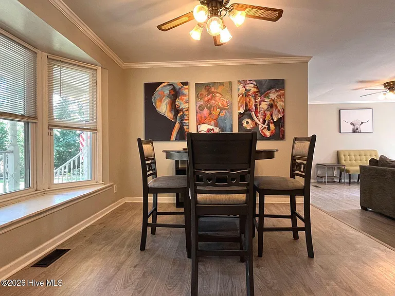 8879 Cliffdale Rd — Photo 10