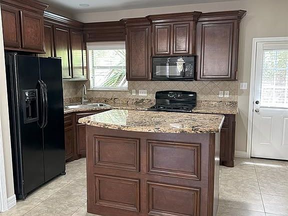 5th image of 5600 Alvin A Klein Dr Unit 28
