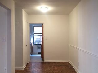 10319 68th Rd #2E, Forest Hills, NY 11375