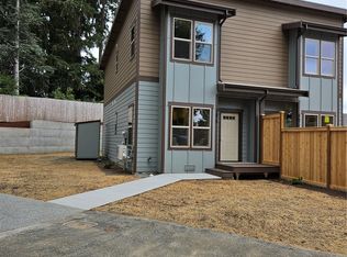 3675 Pine Rd, Bremerton, WA 98310