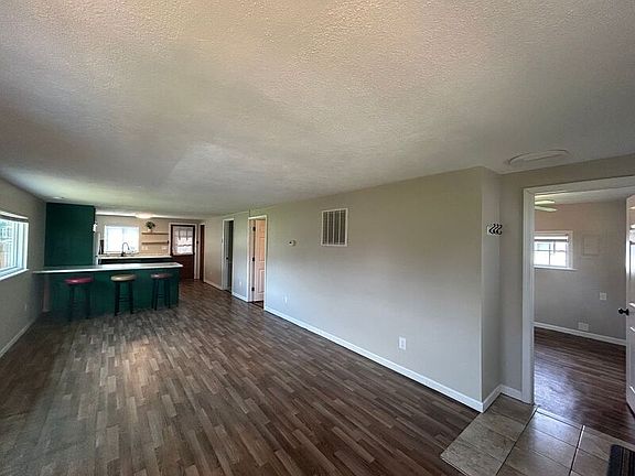 2nd image of 112 Ingleside Ave