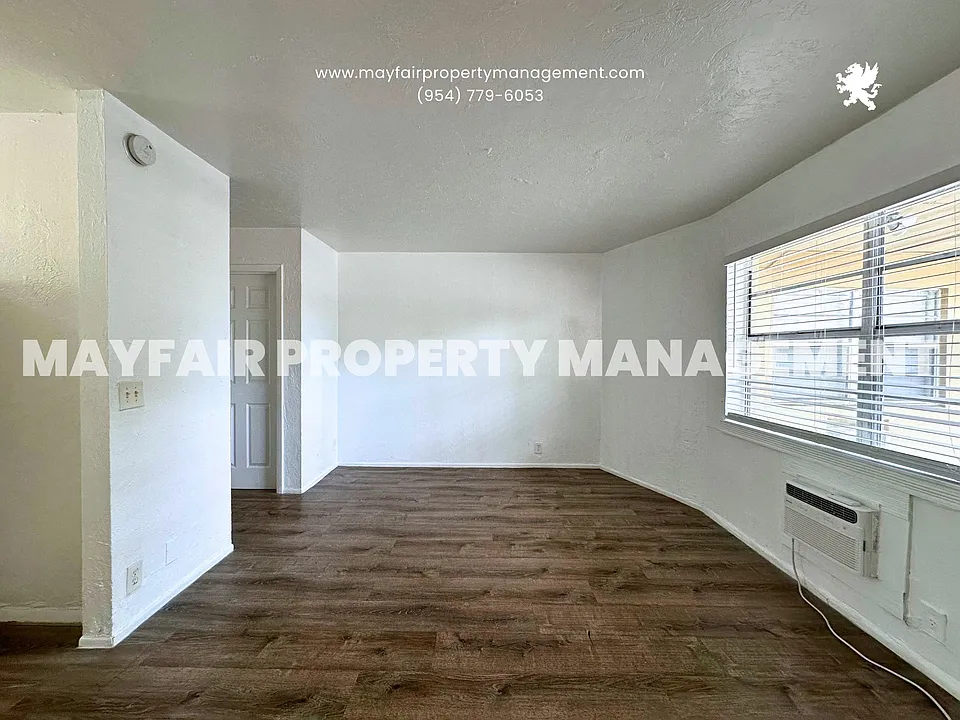 225 S B St #6