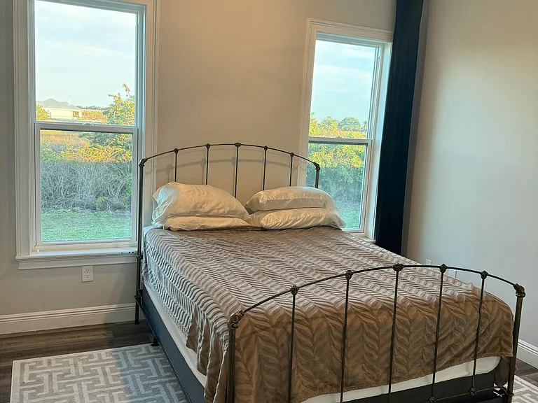 3533 Sky Valley Ln — Photo 15