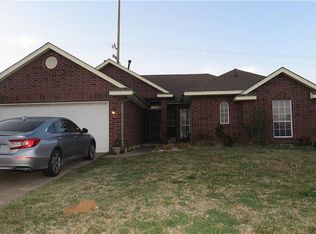 11541 Berkshire Ct, Oklahoma City, OK 73130
