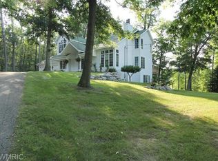 9800 Tiffany Creek Dr NE, Rockford, MI 49341