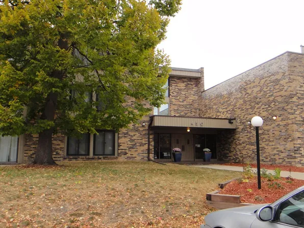 450 Ford Rd Unit 125, Saint Louis Park, MN 55426