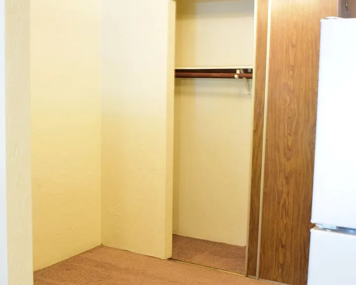 Washington Apartments — Photo 8