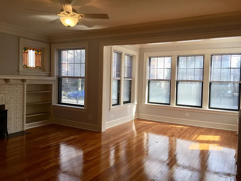 1132 W Pratt Blvd #1E — Photo 2